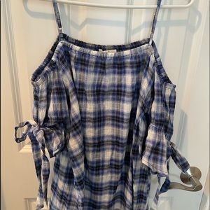 COPY - New Easel Off the Shoulder Bluw‎ Plaid w/ Ruffle Sleeves